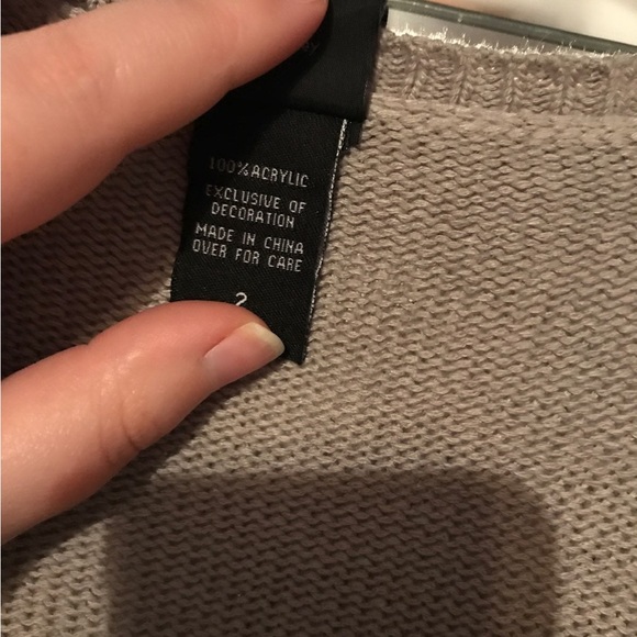 Torrid Disney Mickey Mouse Grey + Black Ombré Sweater / Sweatshirt / Jacket Sz 2 - Picture 6 of 7